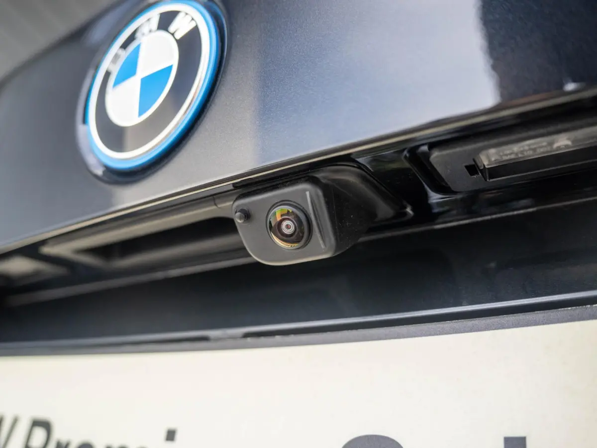 xDrive25e | M Sportpakket Pro | Premium Pack | 20 inch | Stuurwielverwarming | M Adaptief onderstel | Driving Assistent Plus | Trekhaak