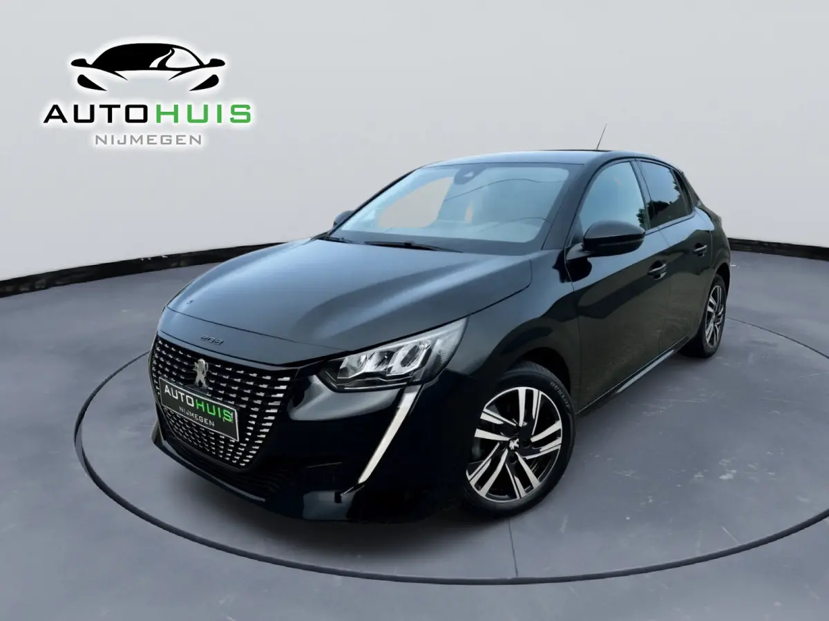 Peugeot 208 2023 Benzine Onbekend leasen