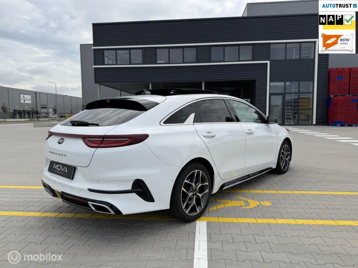1.6 CRDi GT-PlusLine|DEALERONDERHOUDEN|GARANTIE|