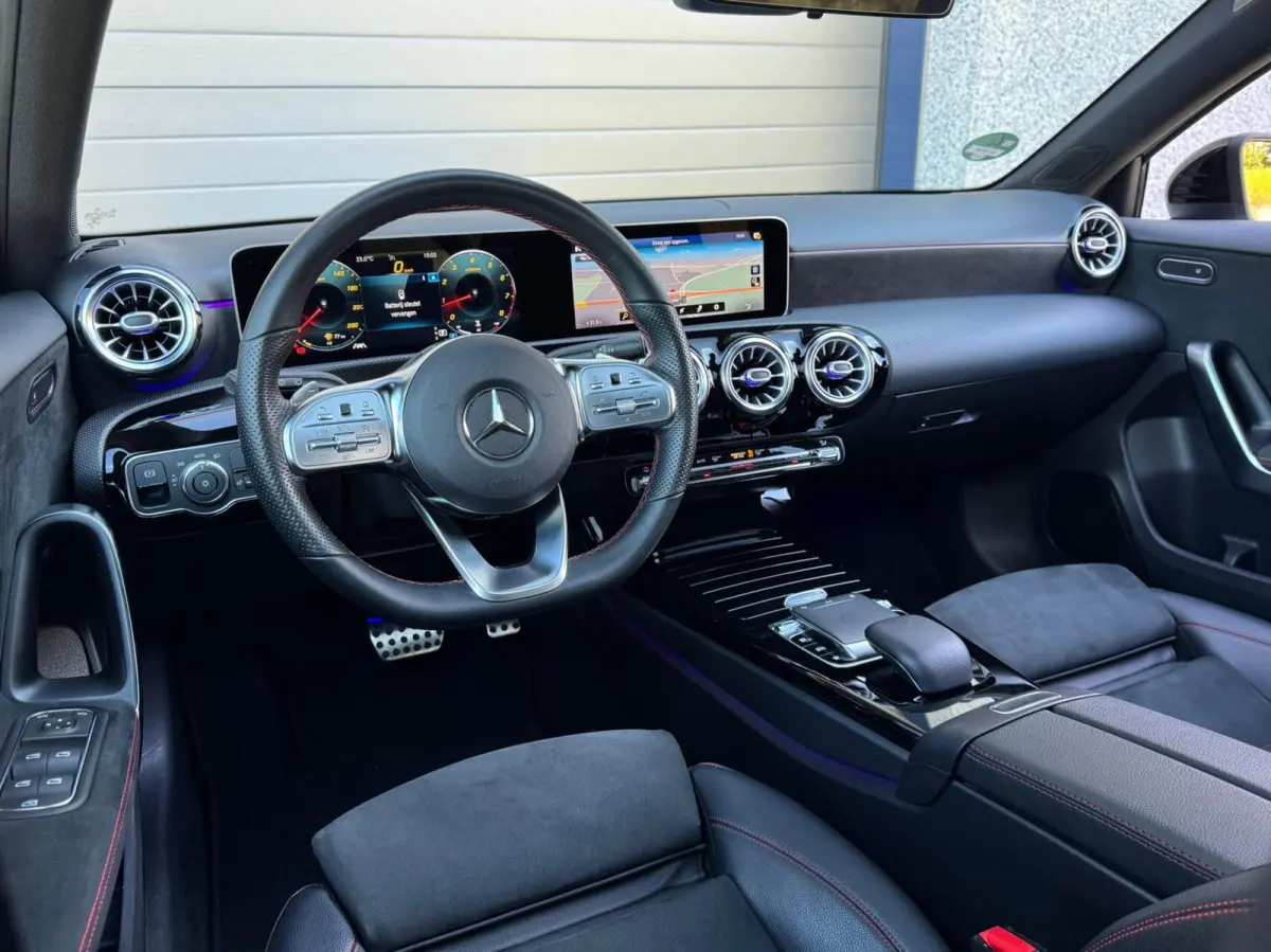 200 Business Solution AMG Pano/Widescreen/Night/LED/Stoelver/Camera/Diffuser upgrade