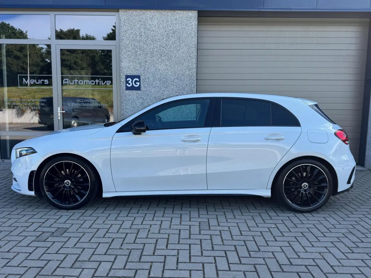 200 Business Solution AMG Pano/Widescreen/Night/LED/Stoelver/Camera/Diffuser upgrade