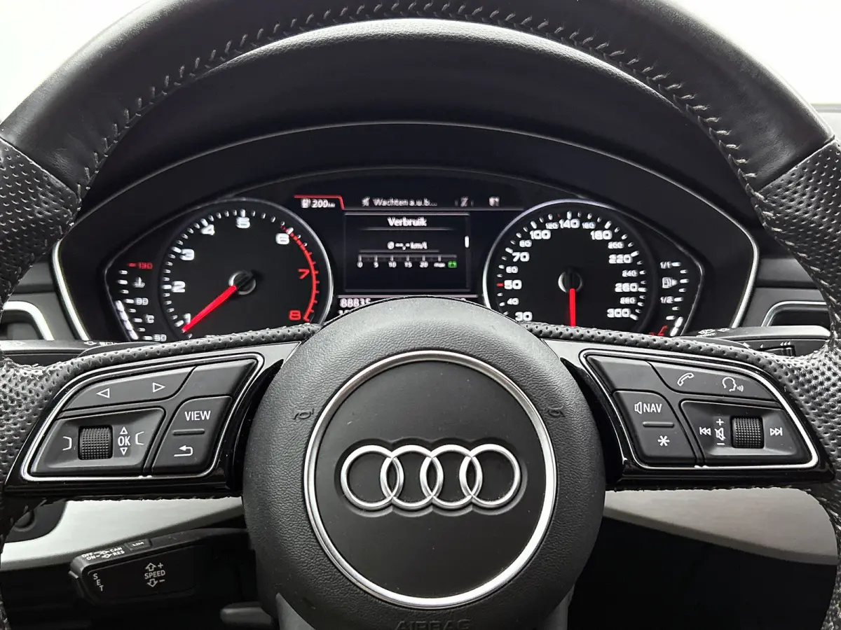 40 TFSI Sport S-line Edition(NL-auto, Goed OnderH, Trekhaak, StoelV, Climate Con, Navi, PDC, Cruise Con, Etc)