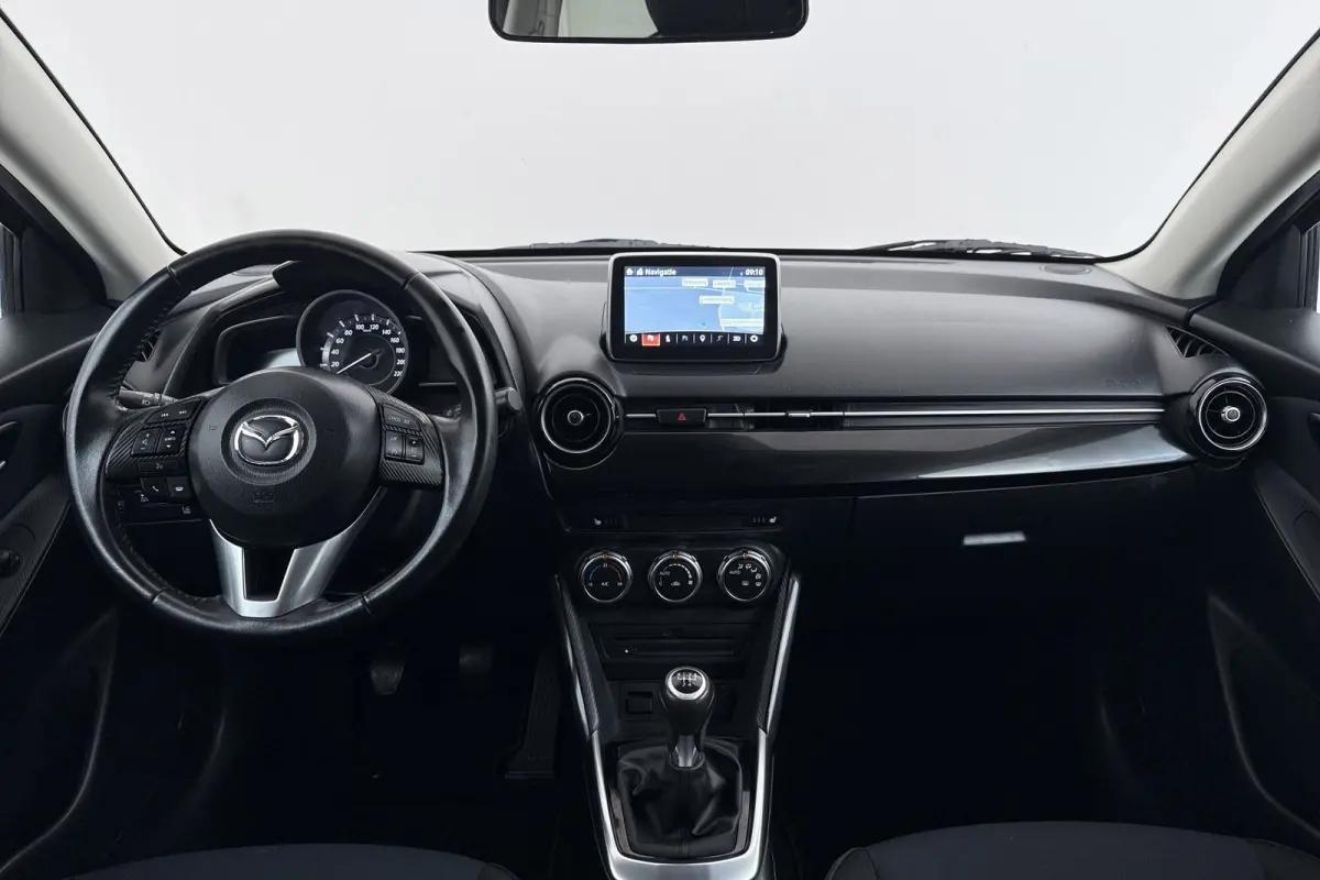 1.5 Skyactiv-G GT-M Line | Org NL | Stoelverwarming | Camera | Parkeersensoren | Climate control | Cruise control | Navi |