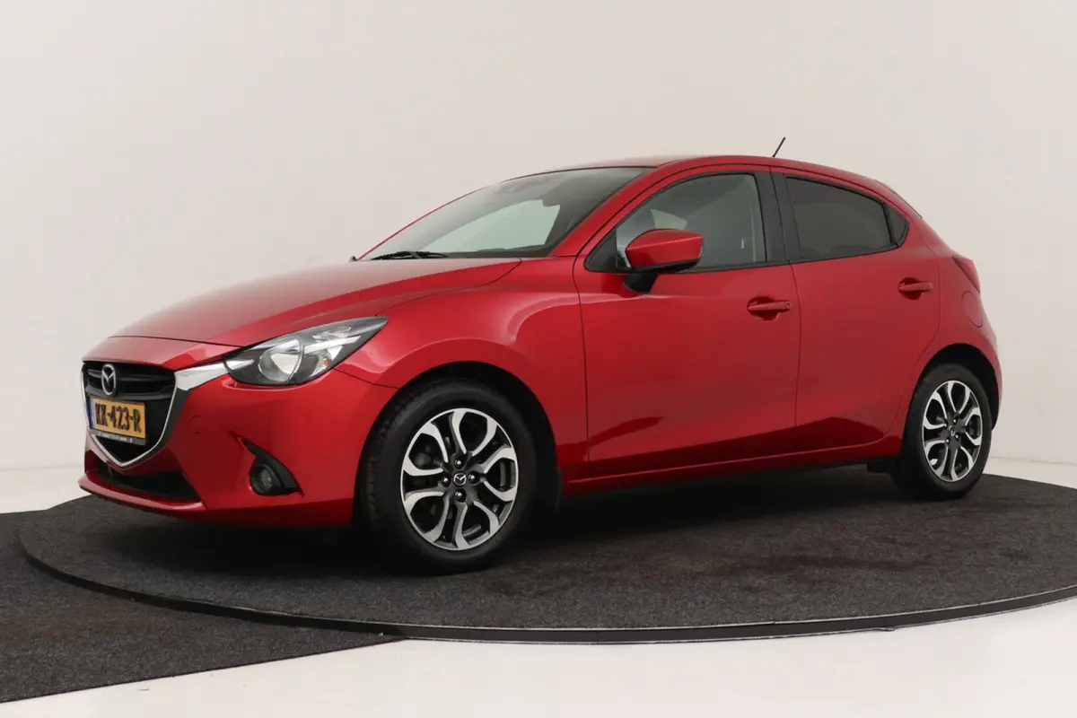 1.5 Skyactiv-G GT-M Line | Org NL | Stoelverwarming | Camera | Parkeersensoren | Climate control | Cruise control | Navi |