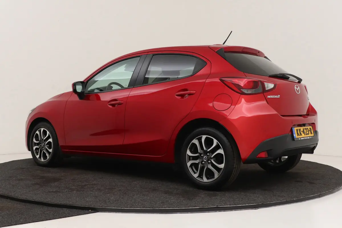 1.5 Skyactiv-G GT-M Line | Org NL | Stoelverwarming | Camera | Parkeersensoren | Climate control | Cruise control | Navi |