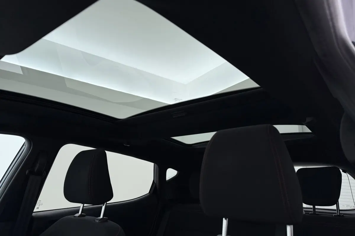 1.0 EcoBoost ST-Line | Nwe Distr. | Org. NL | Pano | B&O | CarPlay | Adapt. Cruise | Navi |