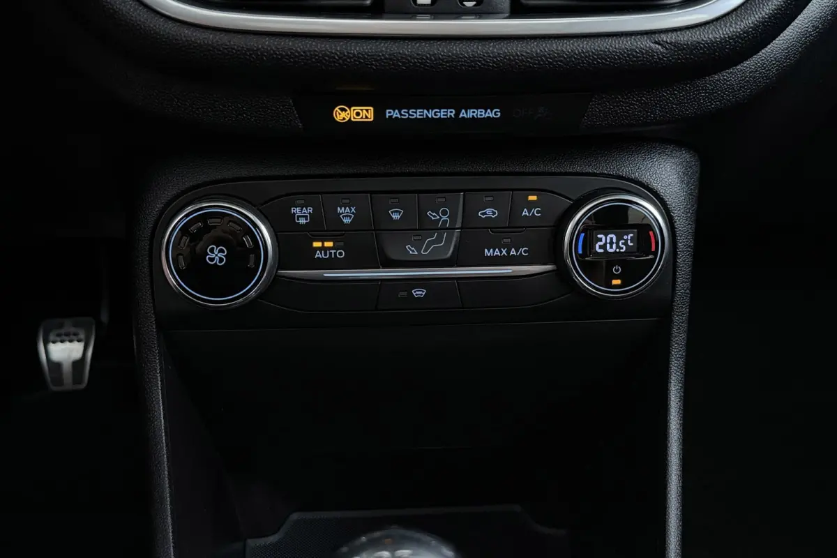 1.0 EcoBoost ST-Line | Nwe Distr. | Org. NL | Pano | B&O | CarPlay | Adapt. Cruise | Navi |