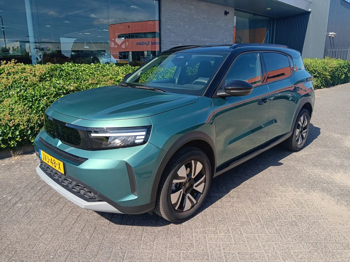 1.2 Turbo GS Hybrid 110 PK Automaat incl. afn. trekhaak en fabrieksgarantie!
