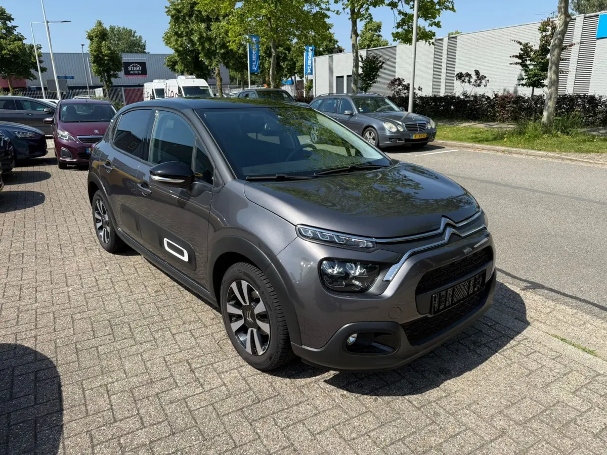1.2 PureTech Feel, Facelift, Navi, Dealer auto