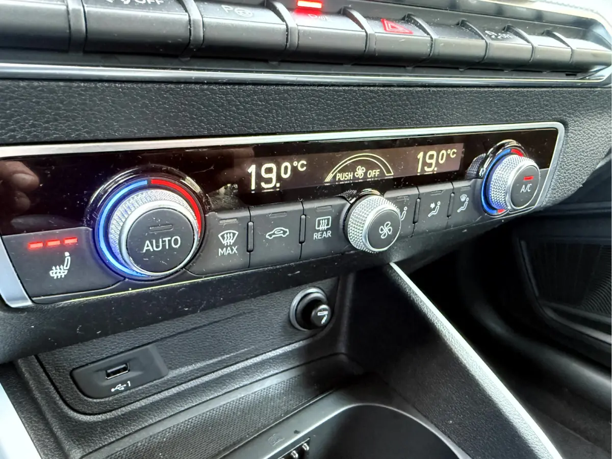 1.4 TFSI 150pk Design NL.Auto, Virt.Dash, Stoelverwarming, 18''Lmv