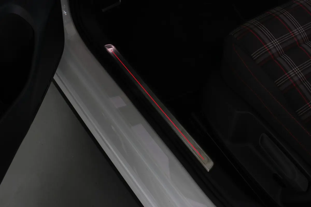 2.0 TSI GTI Performance NL-Auto | Milltek | Dynaudio | Carplay | Virtual Cockpit | Camera | LED | Adapt. Cruise | 19" LMV | PDC