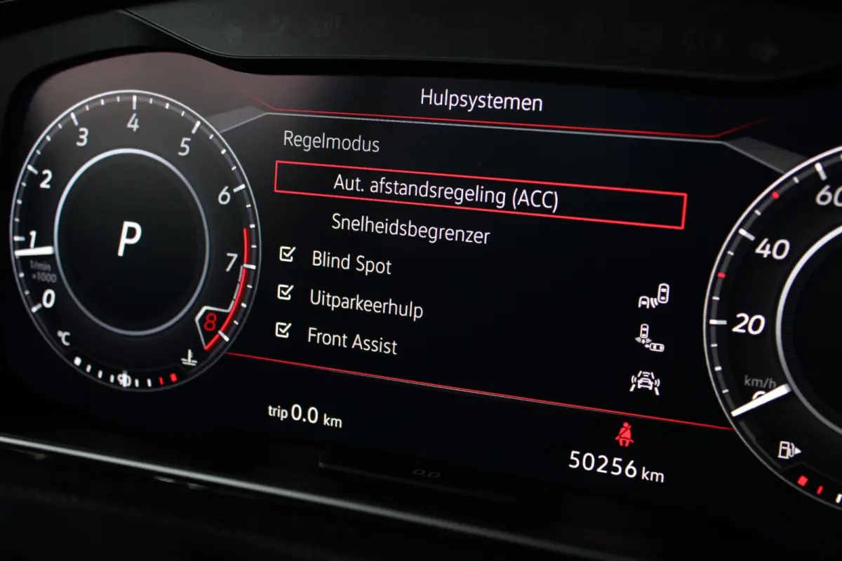 2.0 TSI GTI Performance NL-Auto | Milltek | Dynaudio | Carplay | Virtual Cockpit | Camera | LED | Adapt. Cruise | 19" LMV | PDC