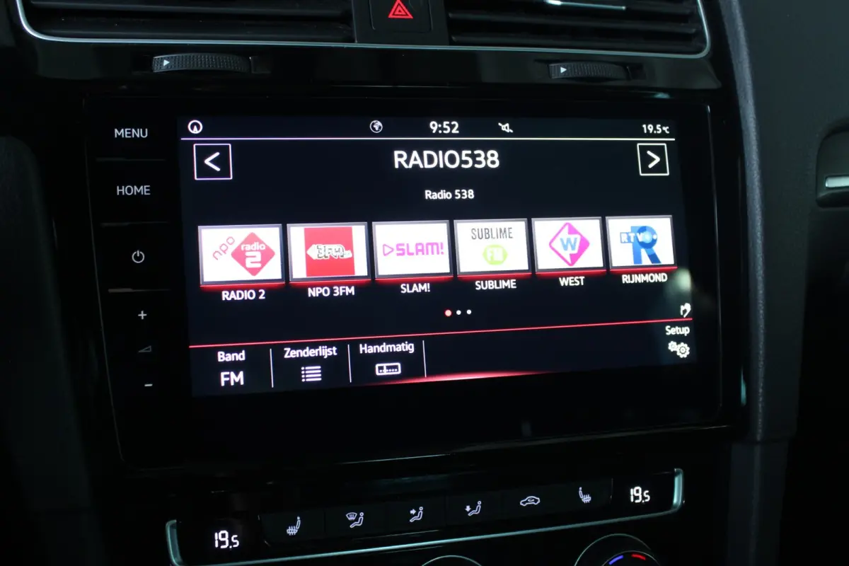 2.0 TSI GTI Performance NL-Auto | Milltek | Dynaudio | Carplay | Virtual Cockpit | Camera | LED | Adapt. Cruise | 19" LMV | PDC