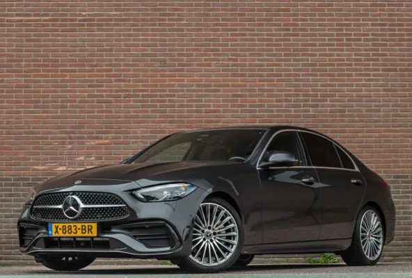 180 AMG Line, Origineel NL, 360 Camera, Memory, Augmented Reality, Leder, Keyless, Sfeerverlichting.