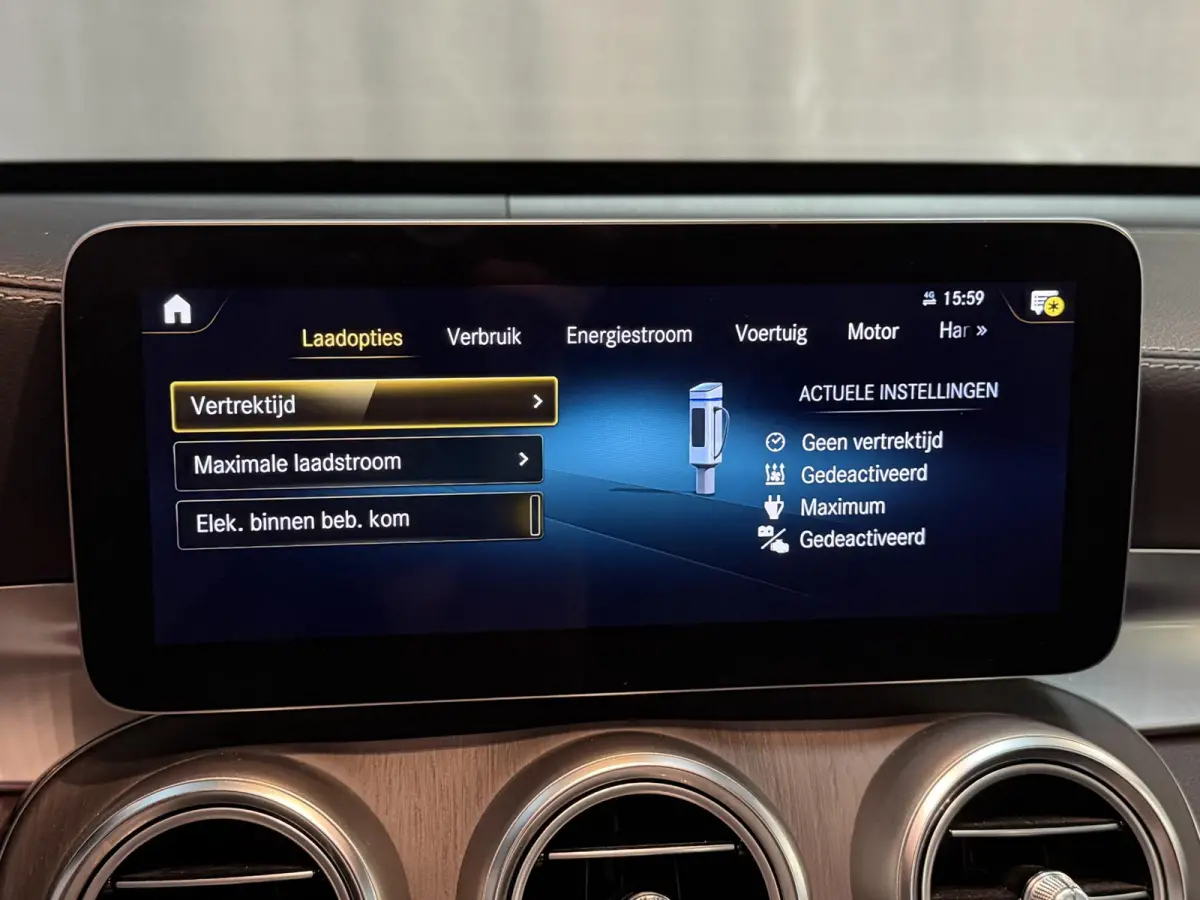 4MATIC AMG Line 19"/Luchtvering/Matrix LED/Keyless/Memory + stoelverwarming/Sfeerverlichting/Elektrische klep/Apple Carplay & Android Auto
