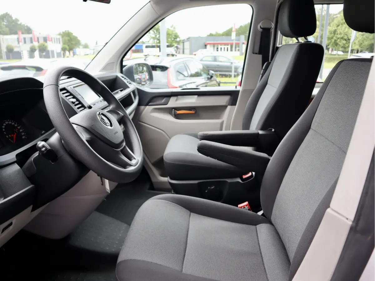 2.0 TDI DSG 8 PERSOONS