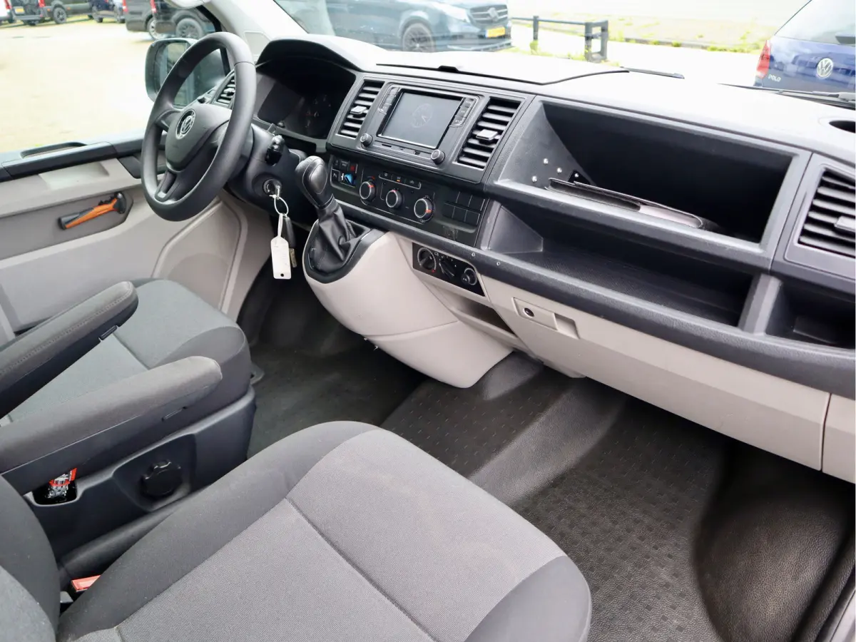2.0 TDI DSG 8 PERSOONS