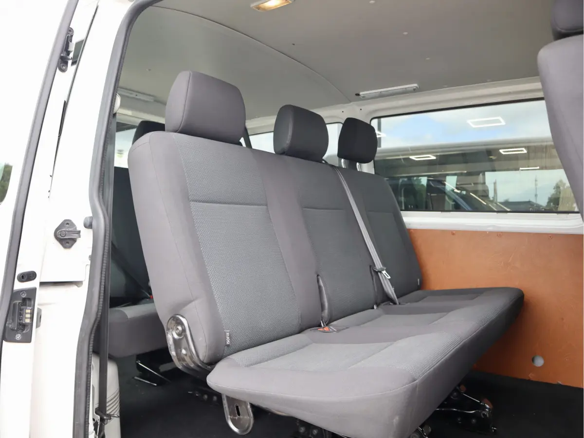 2.0 TDI DSG 8 PERSOONS