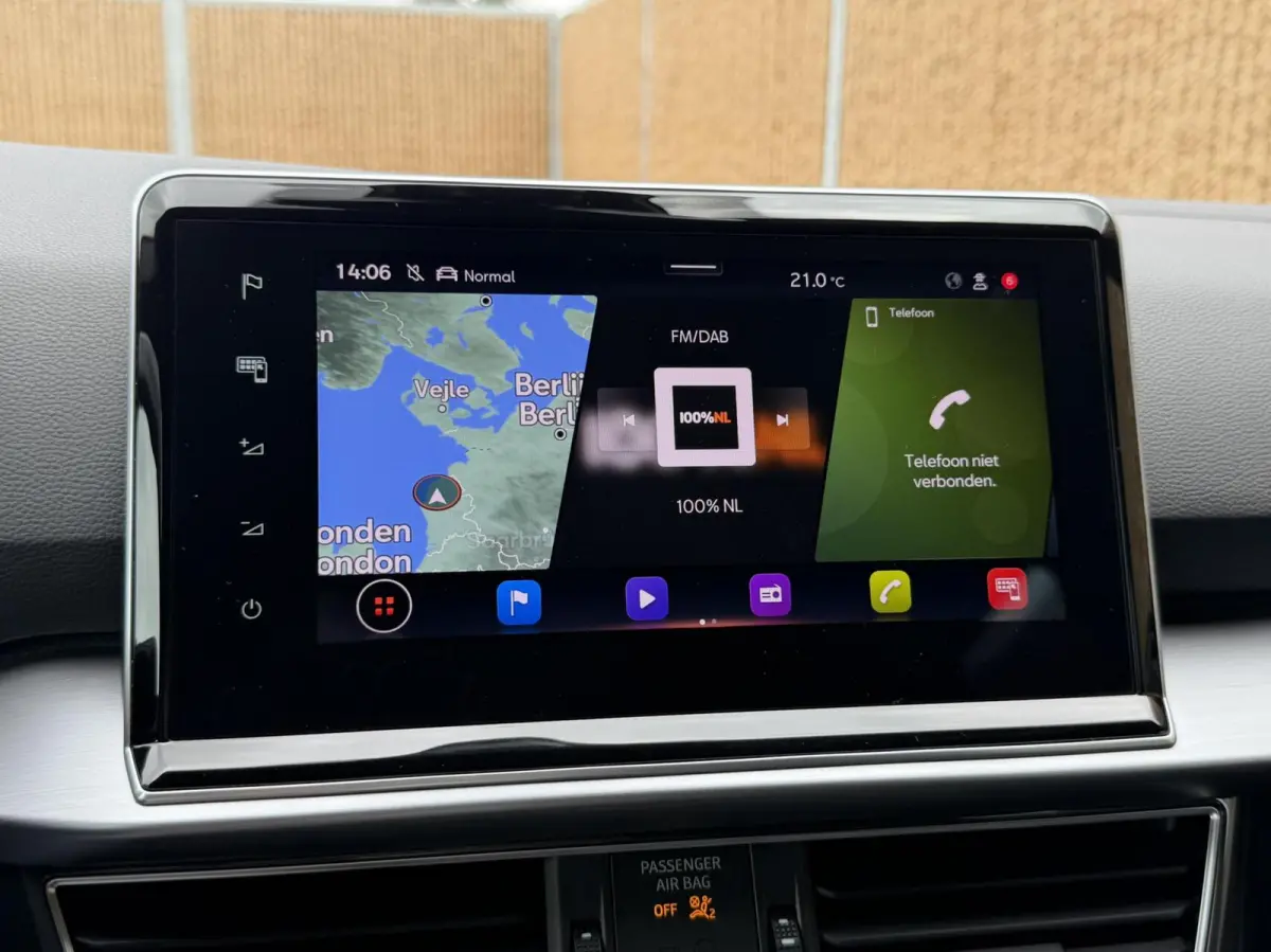 1.5 TSI FR Business Intense Automaat | 360 graden camera | Voorstoelen en achterbank verwarmd | Stuur verwarmd | Apple CarPlay/Android Auto | 19 inch lichtmetalen velgen | DAB ontvanger | Pa