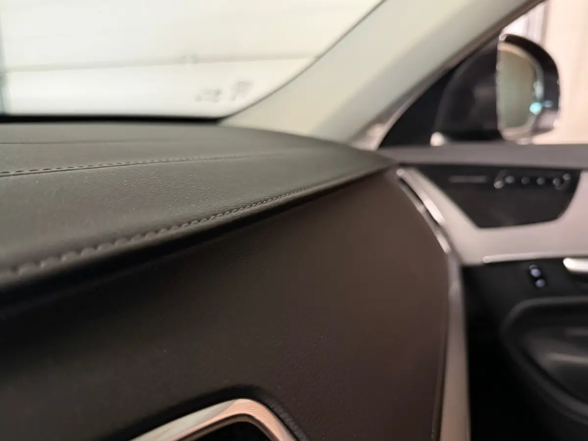 T8 AWD Recharge Plus Bright | Luchtvering | 360° Camera | Harman Kardon | 455pk | Adaptieve Cruise Control | Standkachel met Volvo On Call App | Stoelverwarming voor+achter | Stuurwielverwa