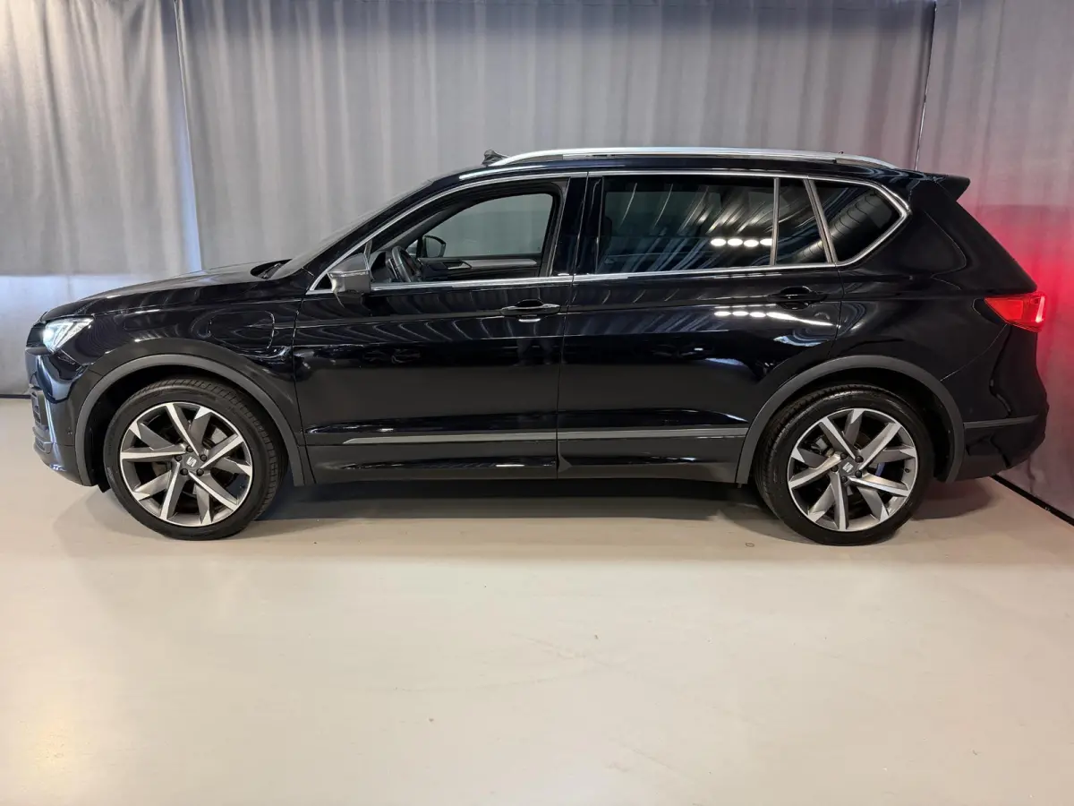 1.4 TSI e-Hybrid PHEV FR Business Intense 20"/Panoramadak/Leder + memory/Trekhaak/360 camera/Keyless/Dodehoek/Elektrische klep/Stuur + stoelverwarming v+a