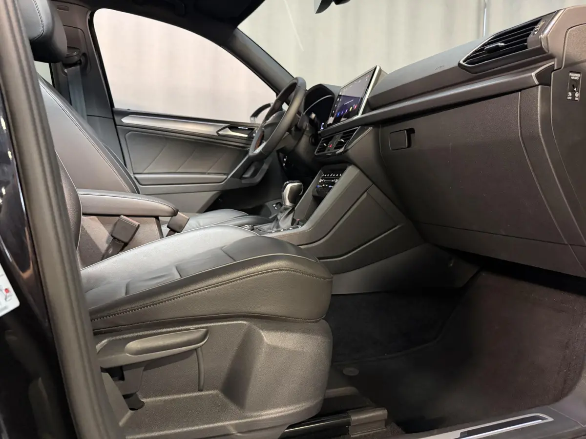1.4 TSI e-Hybrid PHEV FR Business Intense 20"/Panoramadak/Leder + memory/Trekhaak/360 camera/Keyless/Dodehoek/Elektrische klep/Stuur + stoelverwarming v+a