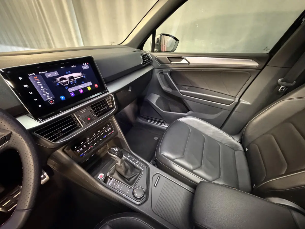1.4 TSI e-Hybrid PHEV FR Business Intense 20"/Panoramadak/Leder + memory/Trekhaak/360 camera/Keyless/Dodehoek/Elektrische klep/Stuur + stoelverwarming v+a