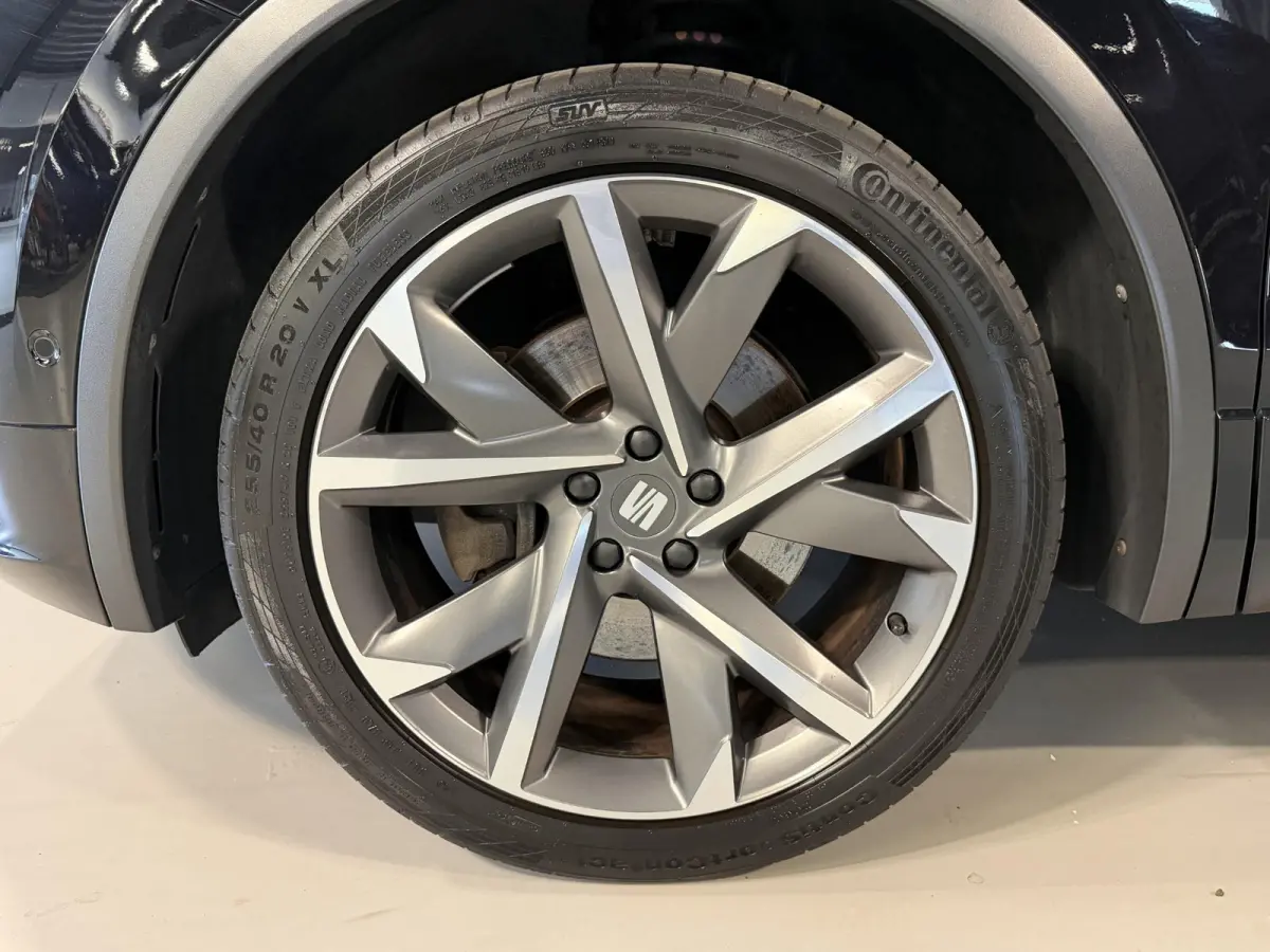 1.4 TSI e-Hybrid PHEV FR Business Intense 20"/Panoramadak/Leder + memory/Trekhaak/360 camera/Keyless/Dodehoek/Elektrische klep/Stuur + stoelverwarming v+a