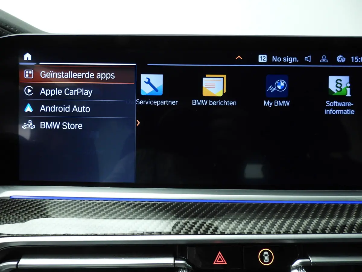 xDrive40i | M-Sportpakket | Laserlicht | Leder | HUD | Active cruise | Panoramadak | Comfortzetels | DAB | Hifi speakers | Alu 22 inch