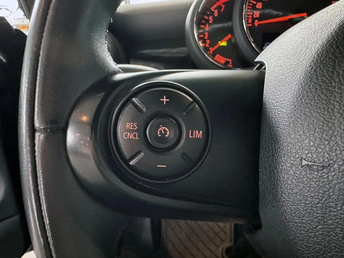 1.5 One Pepper|Navi|CarPlay|ECC|Cruise|Stoelverw|