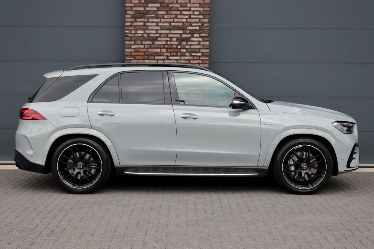 AMG 53 Hybrid 4MATIC+ Premium | Luchtvering | Distronic | Trekhaak | Memory | Burmester | Keyless Go | Augmented Reality | Surround Camera |