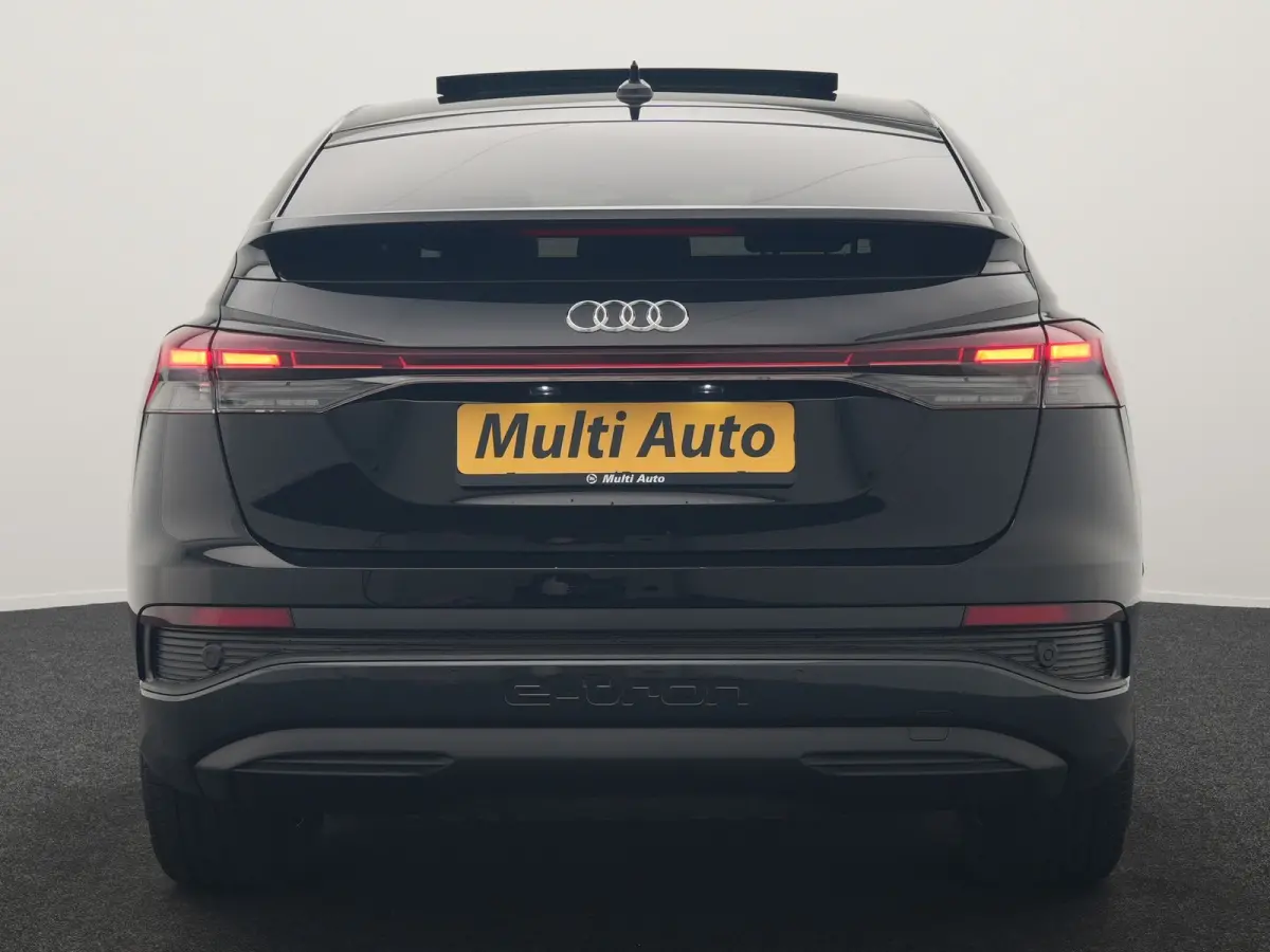 40 Advanced edition 82 kWh 204pk Dealer O.H. | Panodak | Adaptive Cruise | Camera | Keyless | Apple Carplay | Stoelverwarming | Navigatie | DAB | Virtual Cockpit | 19"L.M |