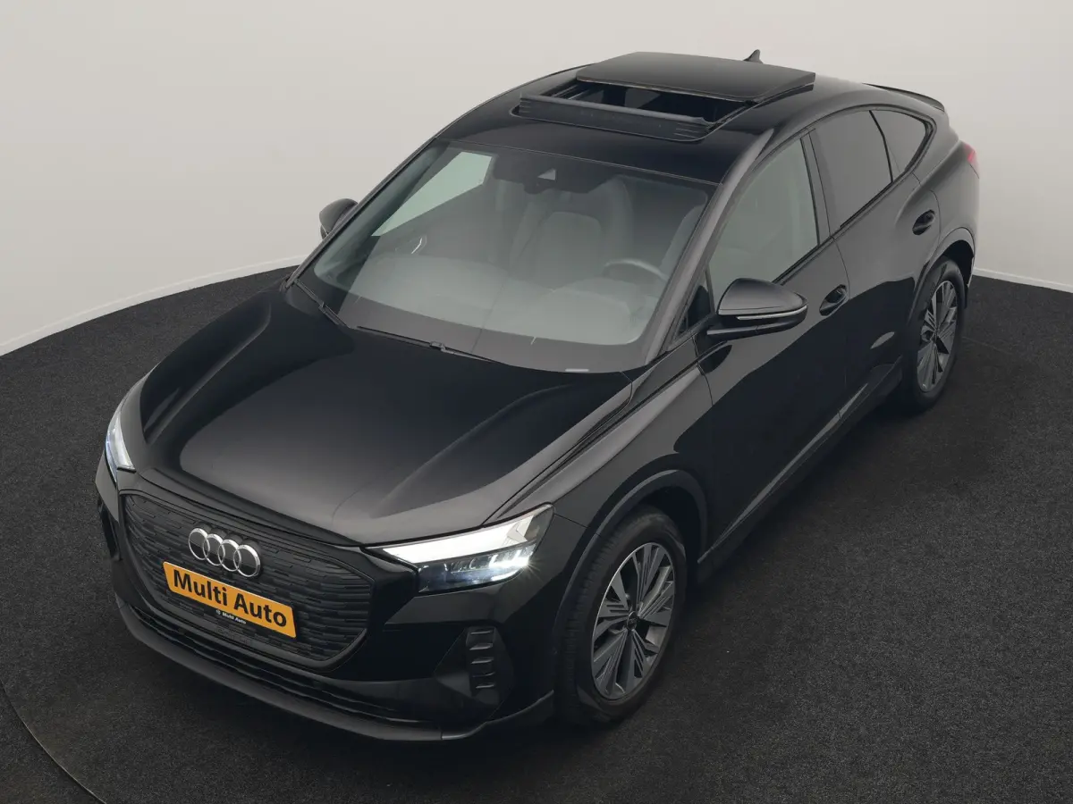 40 Advanced edition 82 kWh 204pk Dealer O.H. | Panodak | Adaptive Cruise | Camera | Keyless | Apple Carplay | Stoelverwarming | Navigatie | DAB | Virtual Cockpit | 19"L.M |