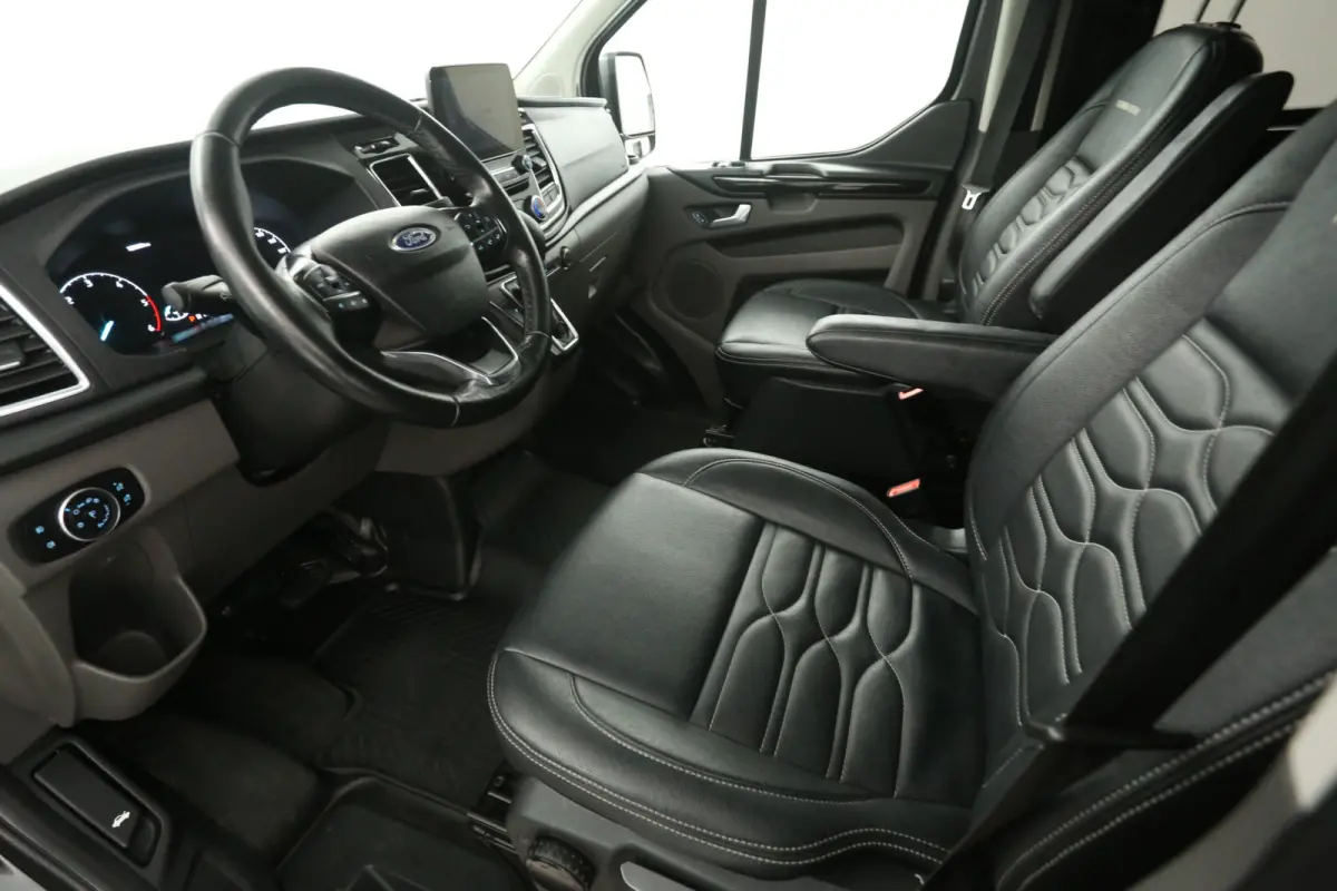 2.0 TDCI L2H1 Platinum Edition | Marge | Dubbele Cabine | Aut. | Airco | Camera | Cruise | 2xSchuifdeur | Carplay | Trekhaak