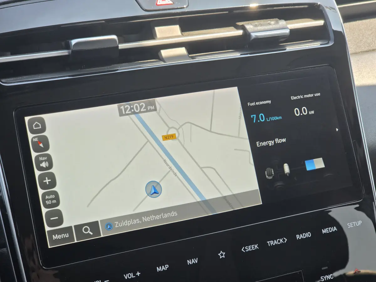 1.6 T-GDI HEV Premium Sky | Hybride | Trekhaak | NL-auto | Trekgewicht 1650 KG | Cruise control ad | Navi | Led