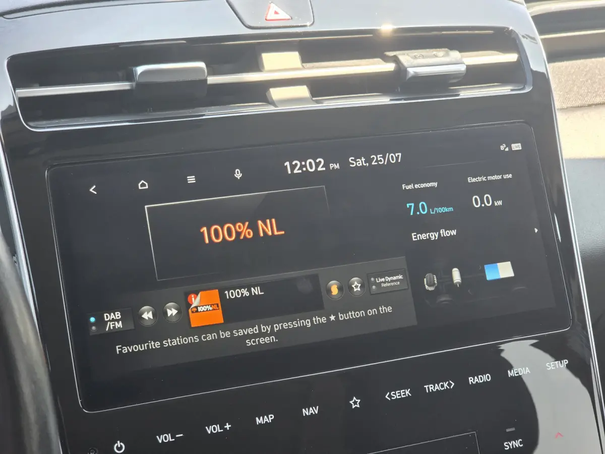 1.6 T-GDI HEV Premium Sky | Hybride | Trekhaak | NL-auto | Trekgewicht 1650 KG | Cruise control ad | Navi | Led