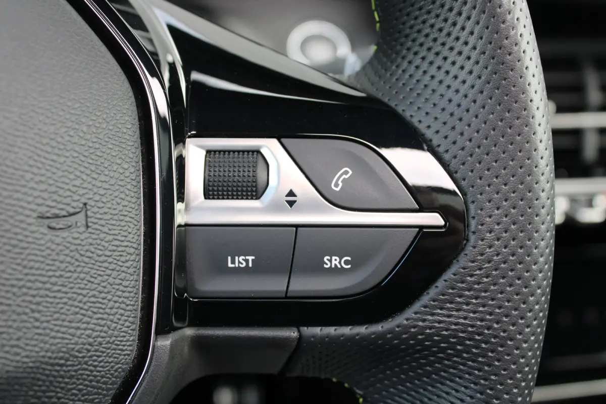 EV GT 54 kWh | Navigatie | Panorama/schuifdak | Fase 3 laden | SOH 95% | Camera voor + achter | 18 Inch LMV |