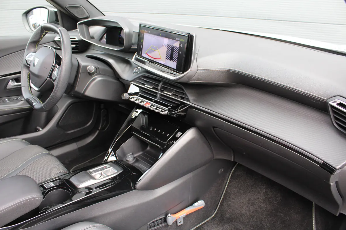 EV GT 54 kWh | Navigatie | Panorama/schuifdak | Fase 3 laden | SOH 95% | Camera voor + achter | 18 Inch LMV |