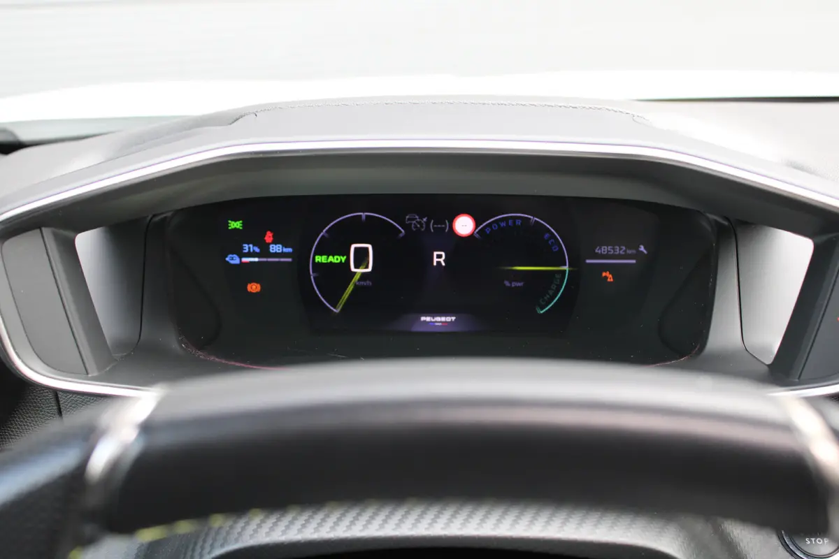 EV GT 54 kWh | Navigatie | Panorama/schuifdak | Fase 3 laden | SOH 95% | Camera voor + achter | 18 Inch LMV |