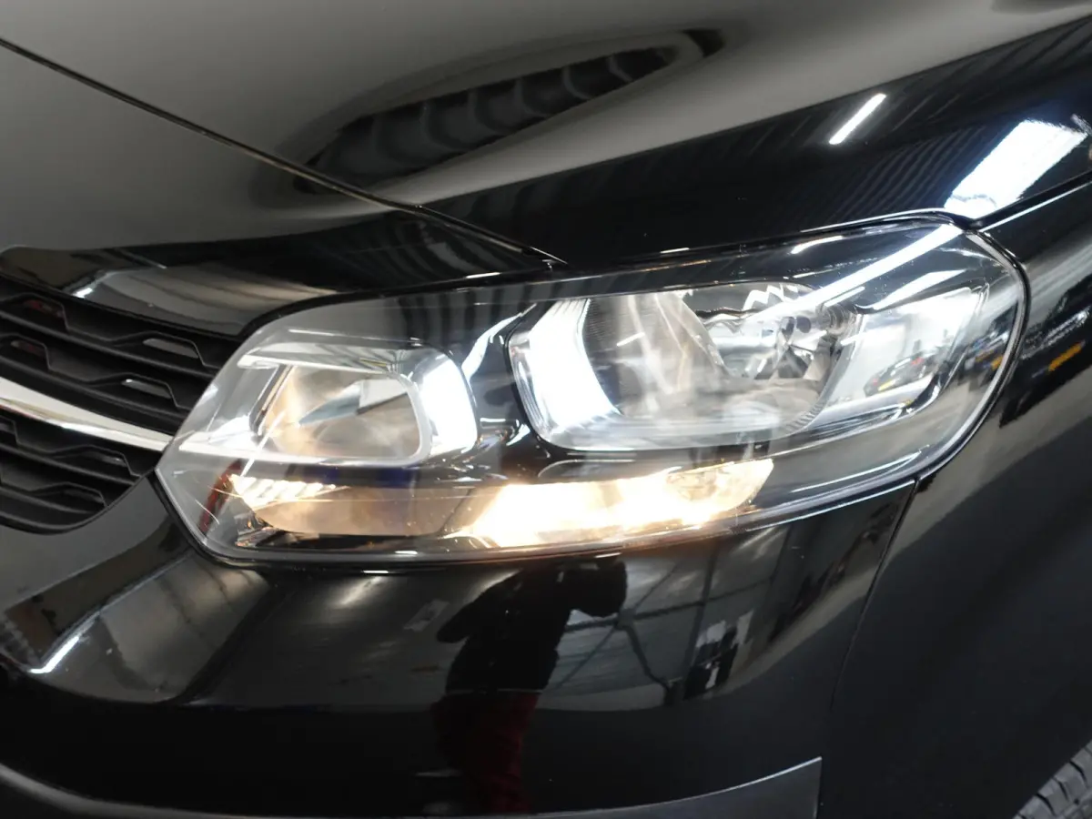 2.0 CDTI 145 pk L3H1 Edition 3-zits Automaat Airco Navigatie Bluetooth Trekhaak