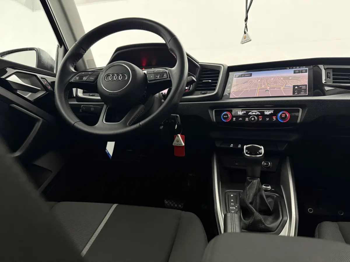 30 TFSI | Automaat | Virtual | Clima | Cruise | Navi | Parkeersens.