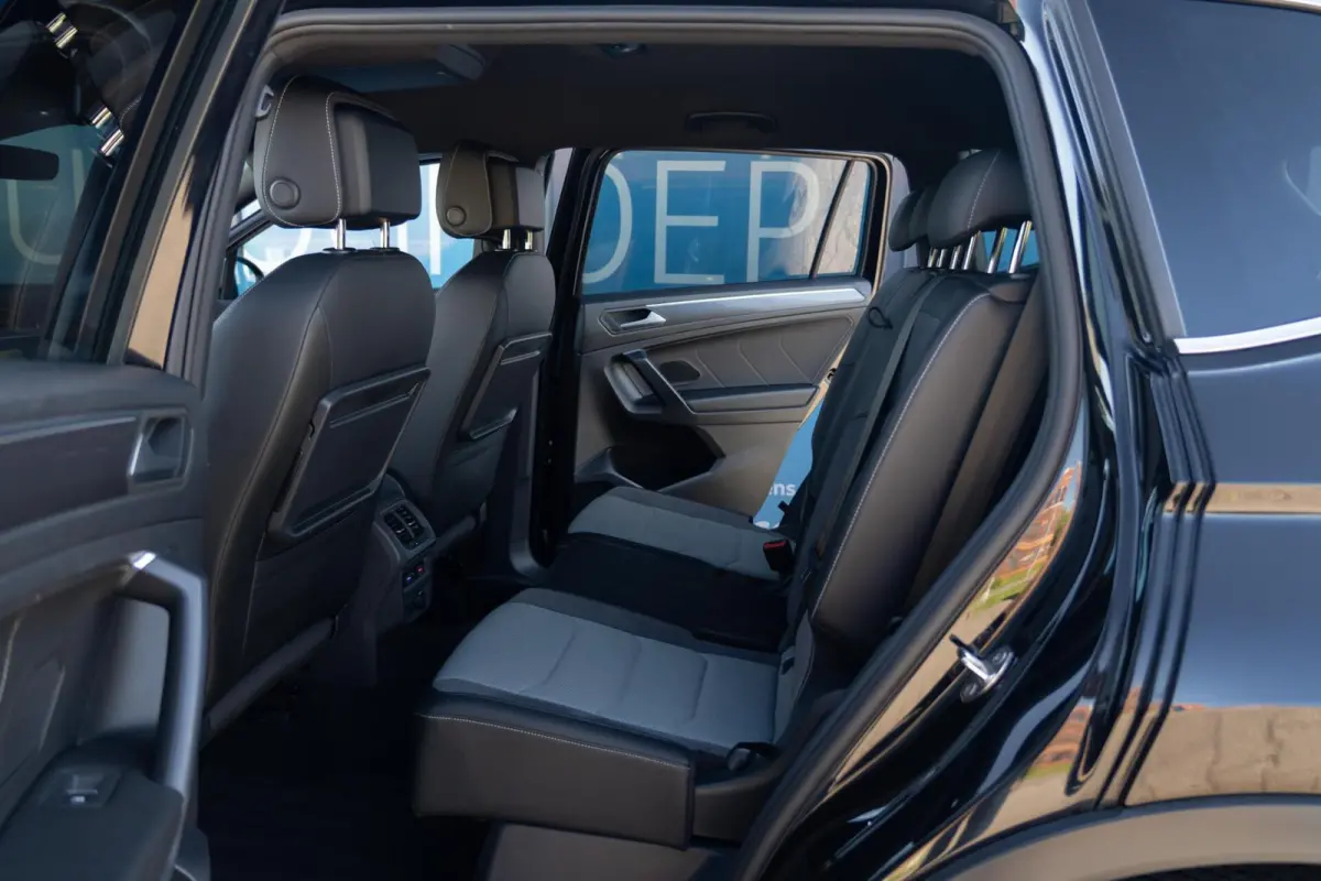 1.5 TSI Highline Business R 7p.|Trekhaak|DSG Automaat|LED|CarPlay|7 Zitter|R-Line|Dealer Onderhouden