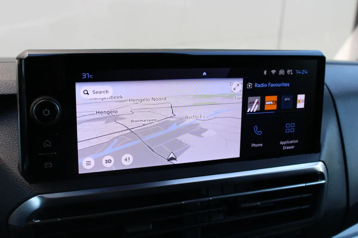2.0 BlueHDI 145 S&S L3 Long | Automaat | Navigatie | Camera | 3-Zits | Long | Dubbele schuifdeur | Apple carplay |