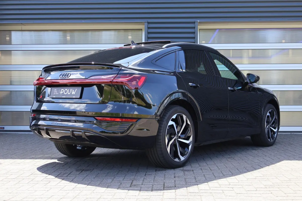 50 340pk quattro S Edition | Trekhaak | Panoramadak | Head-up Display | Bang & Olufsen | Elek. Sportstoelen + Memory | Keyless Entry + voetsensor