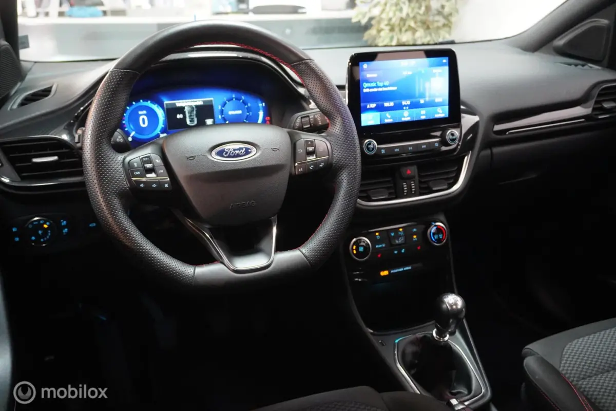 1.0 EcoBoost ST-Line |Winter pack |44.000km