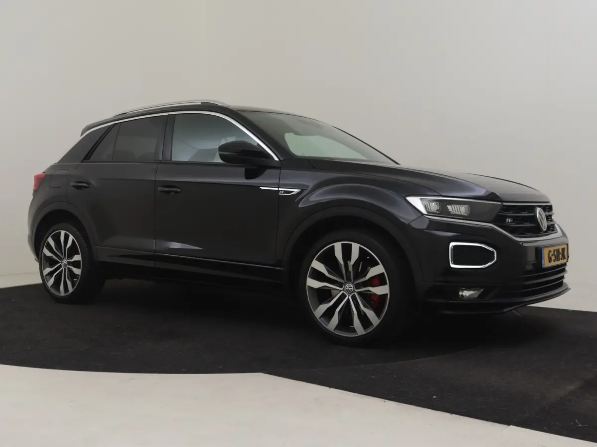 1.5 TSI Sport Business R-line 150pk DSG/AUTO | Adaptive cruise control | Navigatie | Keyless entry | Digitaal instrumentenpaneel | Elektrische achterklep | 19" LMV