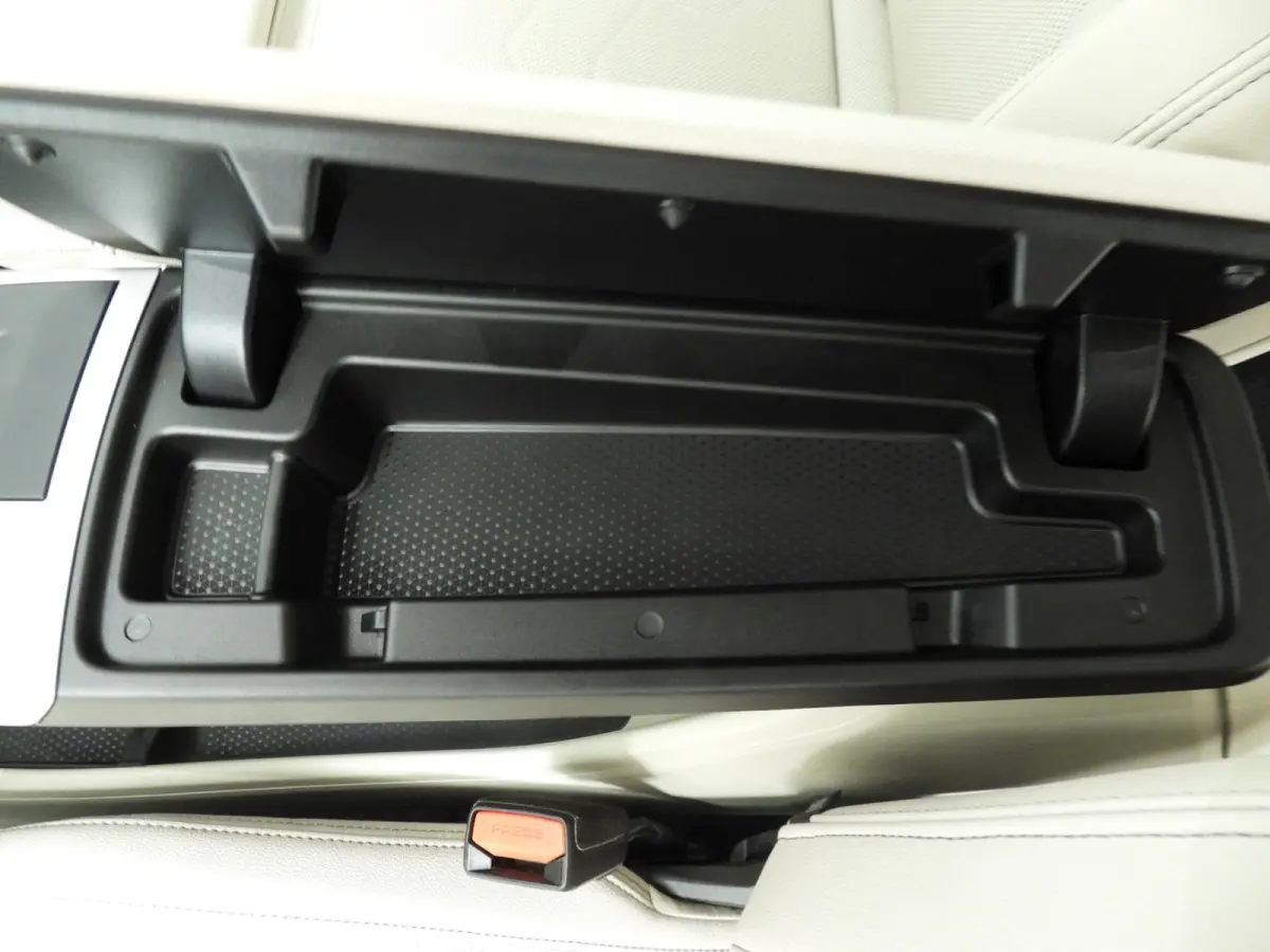 218i | LED | Leder | Navigatie | Sportstoelen | Chrome line | DAB | Harman-kardon sound | Alu 17 inch