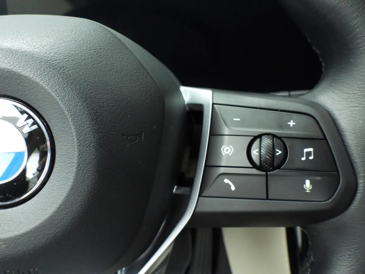 218i | LED | Leder | Navigatie | Sportstoelen | Chrome line | DAB | Harman-kardon sound | Alu 17 inch