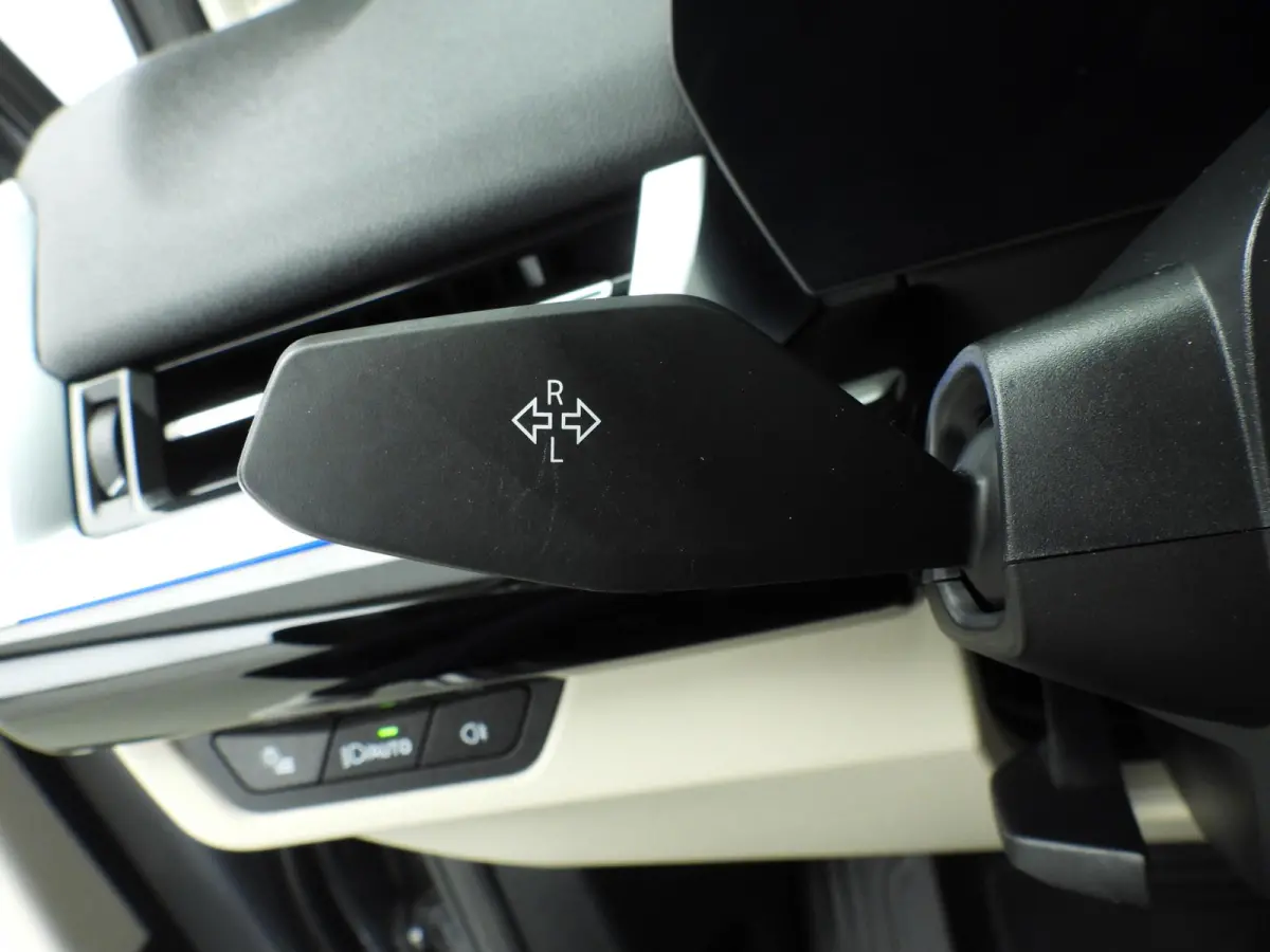218i | LED | Leder | Navigatie | Sportstoelen | Chrome line | DAB | Harman-kardon sound | Alu 17 inch