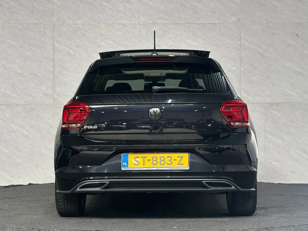 1.0 TSI Highline R-Line Panodak Virtual